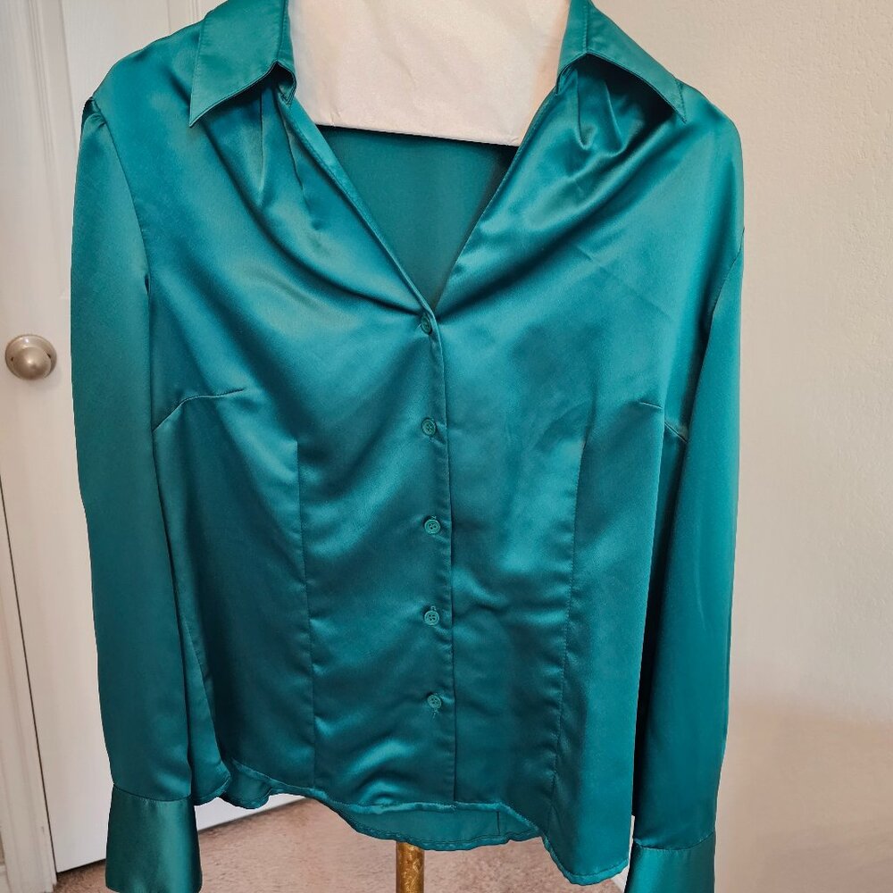East 5th Button Blouse